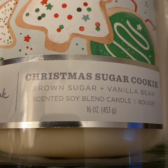 NWT Hallmark Christmas Sugar Cookie Candle - Picture 3 of 5